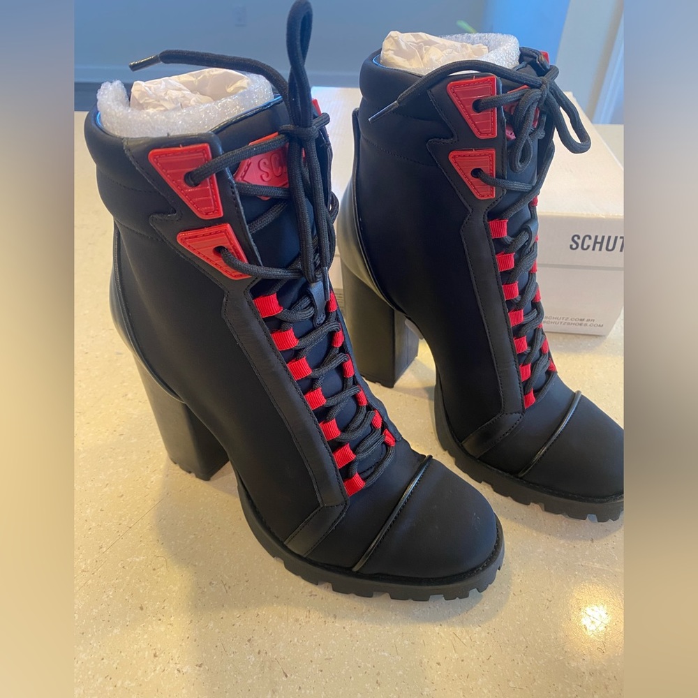 Zhara Lace-Up Boot (Women) size 9